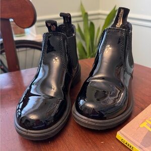 Blundstone Glossy Black Chelsea Boots